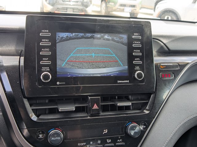 Vehicle image 17 of 29