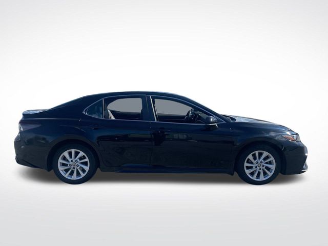 Vehicle image 3 of 35