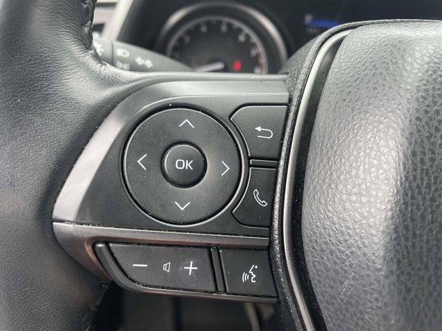 Vehicle image 30 of 35