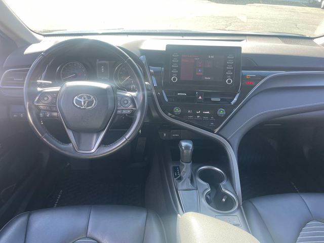 Vehicle image 11 of 35