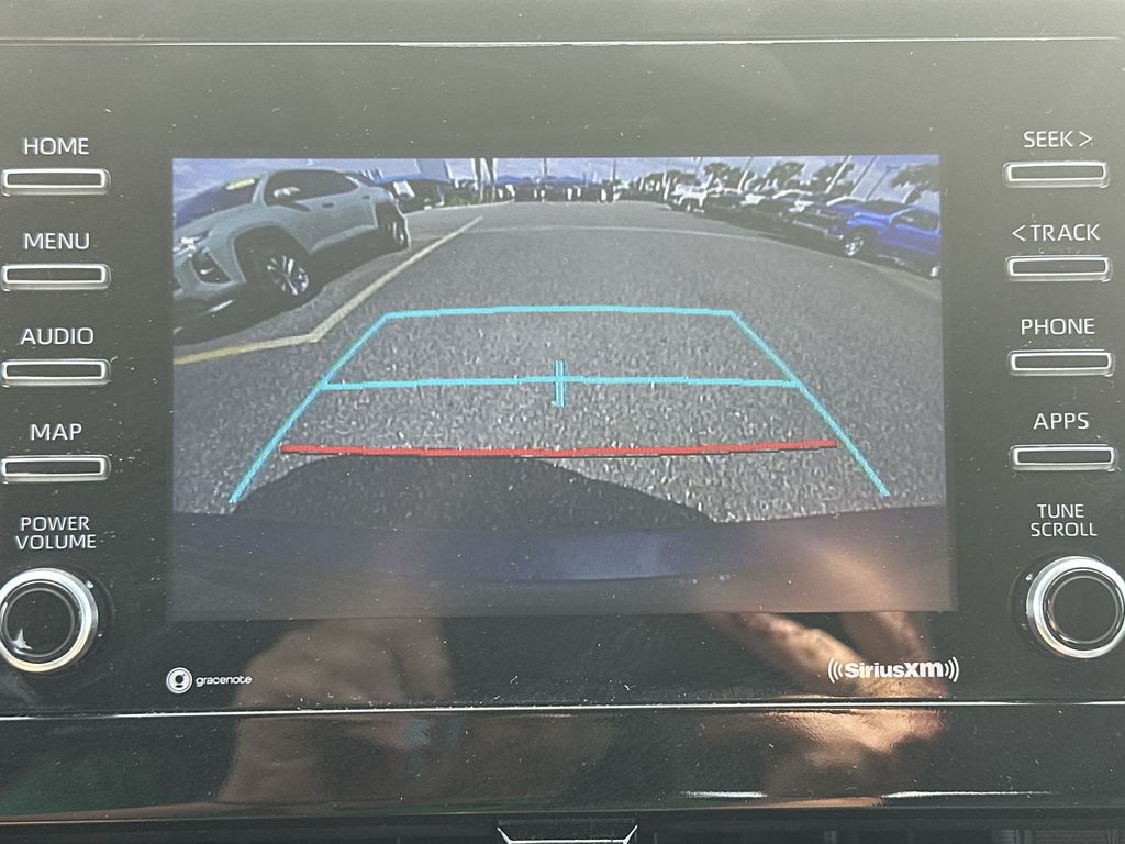 Vehicle image 22 of 28