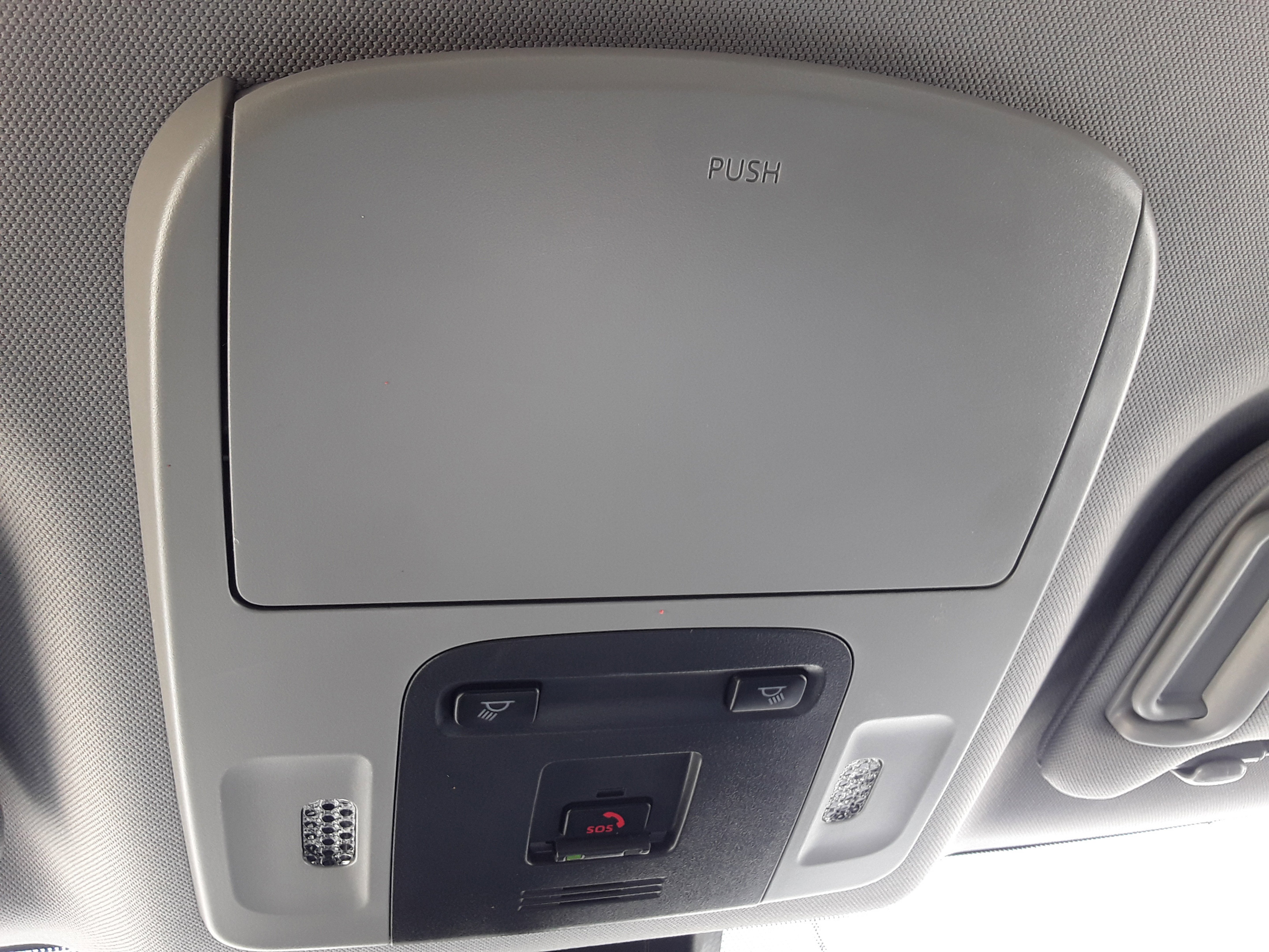 Vehicle image 26 of 27