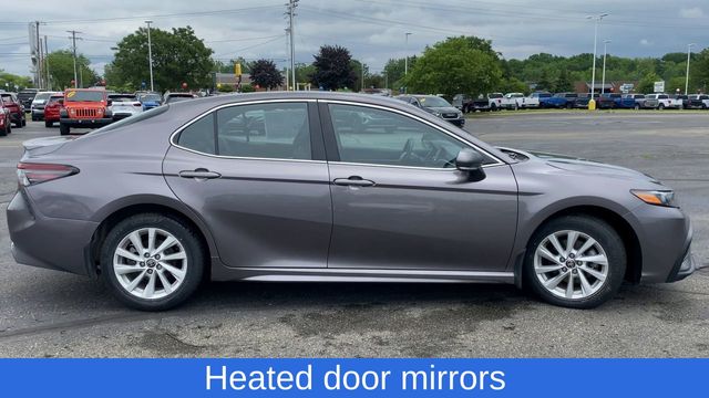 Vehicle image 5 of 32