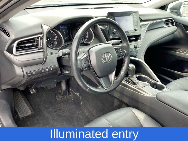 Vehicle image 17 of 32