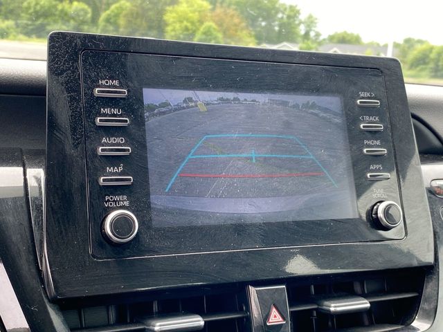 Vehicle image 22 of 32