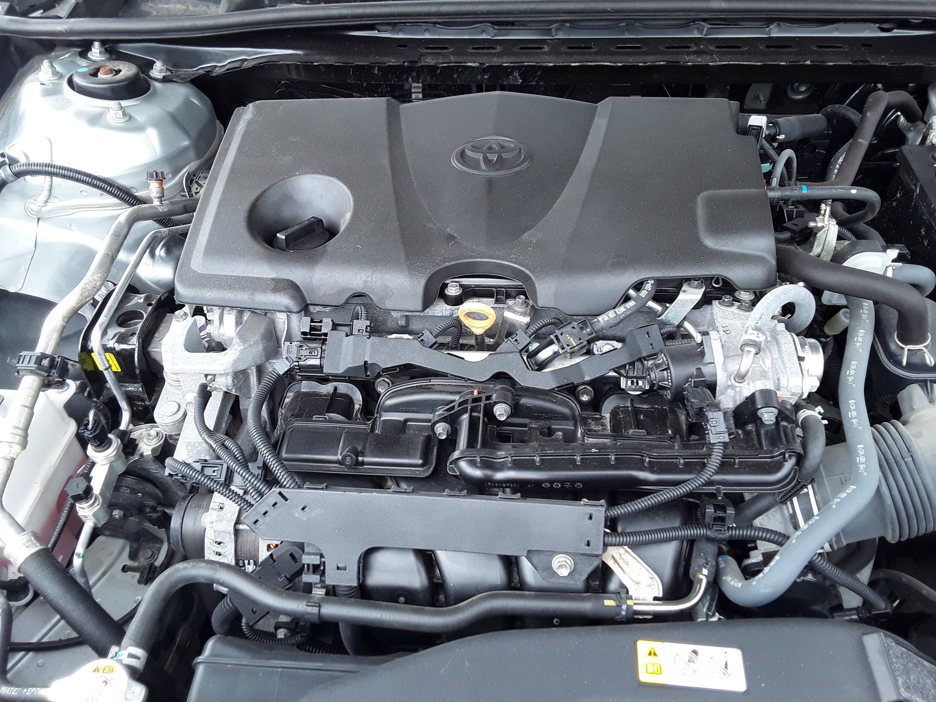 Vehicle image 10 of 28