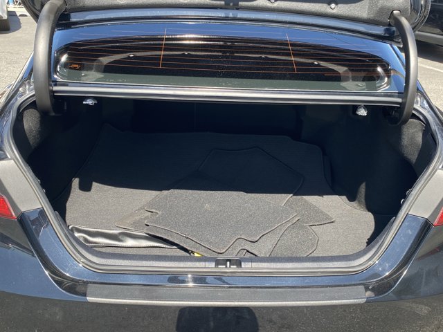 Vehicle image 12 of 30