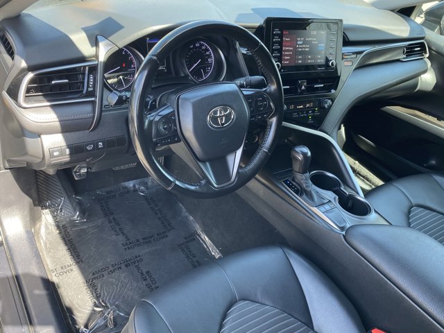 Vehicle image 14 of 30