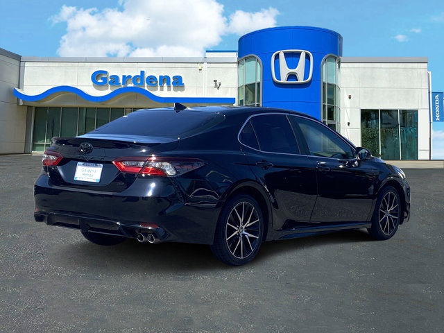 Vehicle image 4 of 30