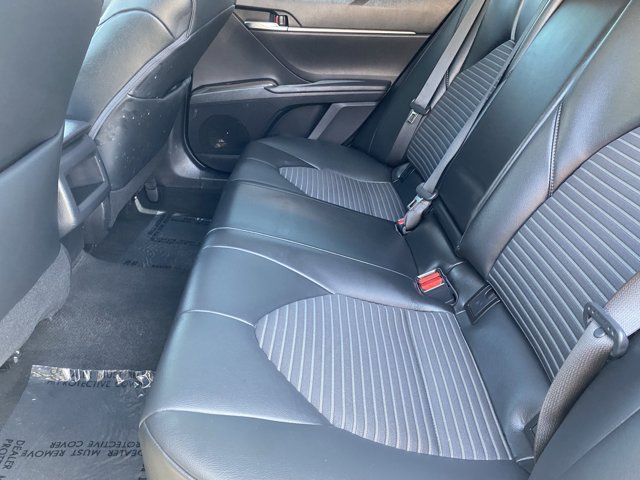 Vehicle image 13 of 30