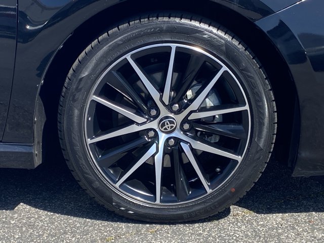 Vehicle image 7 of 30