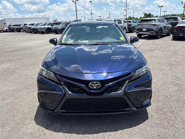 Vehicle image 2 of 34