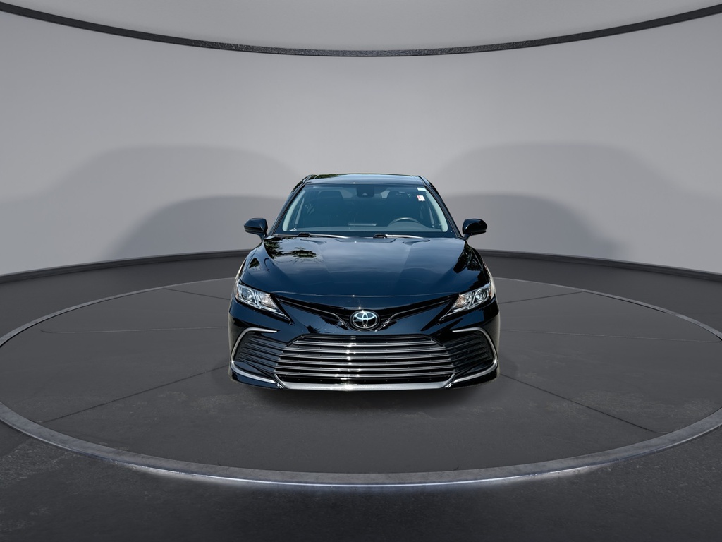 Vehicle image 3 of 26