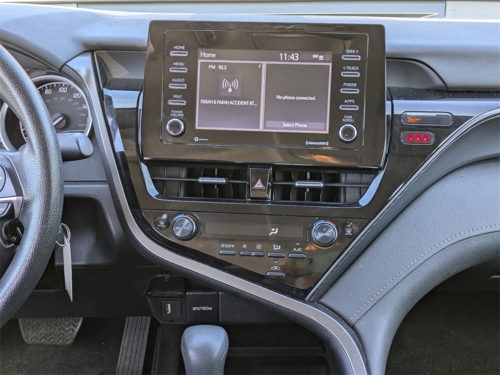 Vehicle image 16 of 31
