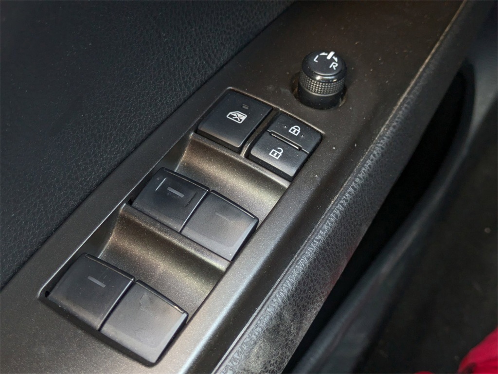 Vehicle image 29 of 31