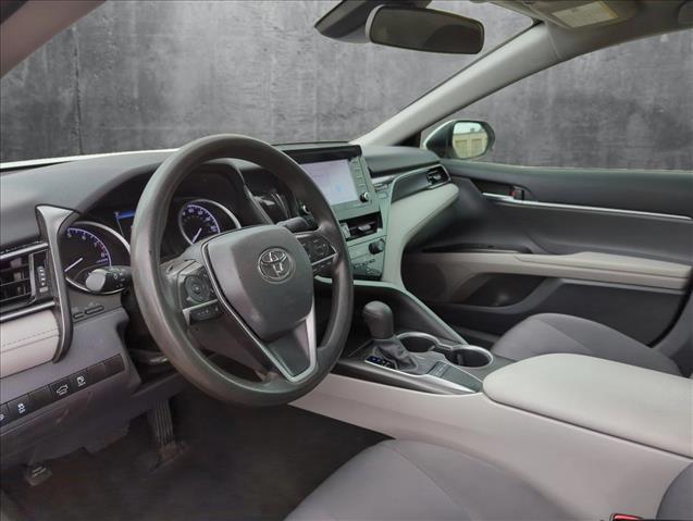 Vehicle image 9 of 23