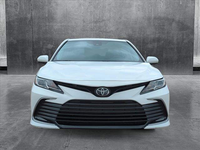Vehicle image 3 of 23