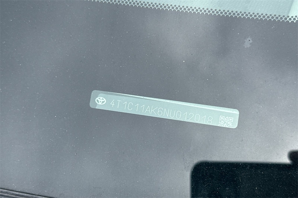 Vehicle image 3 of 3