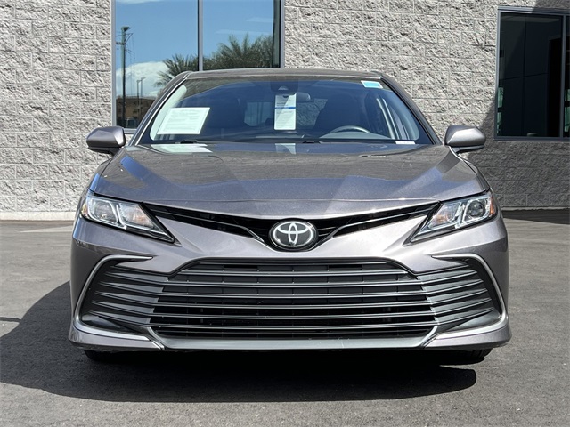 Vehicle image 4 of 28