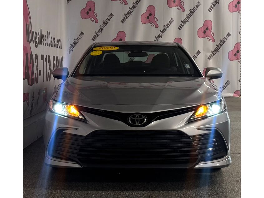 Vehicle image 2 of 29