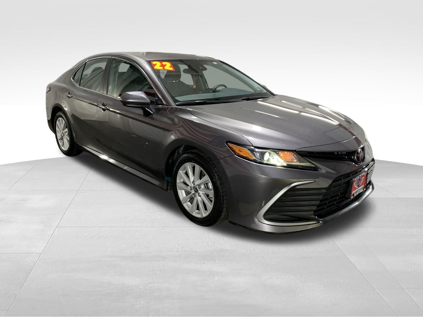 Vehicle image 4 of 27