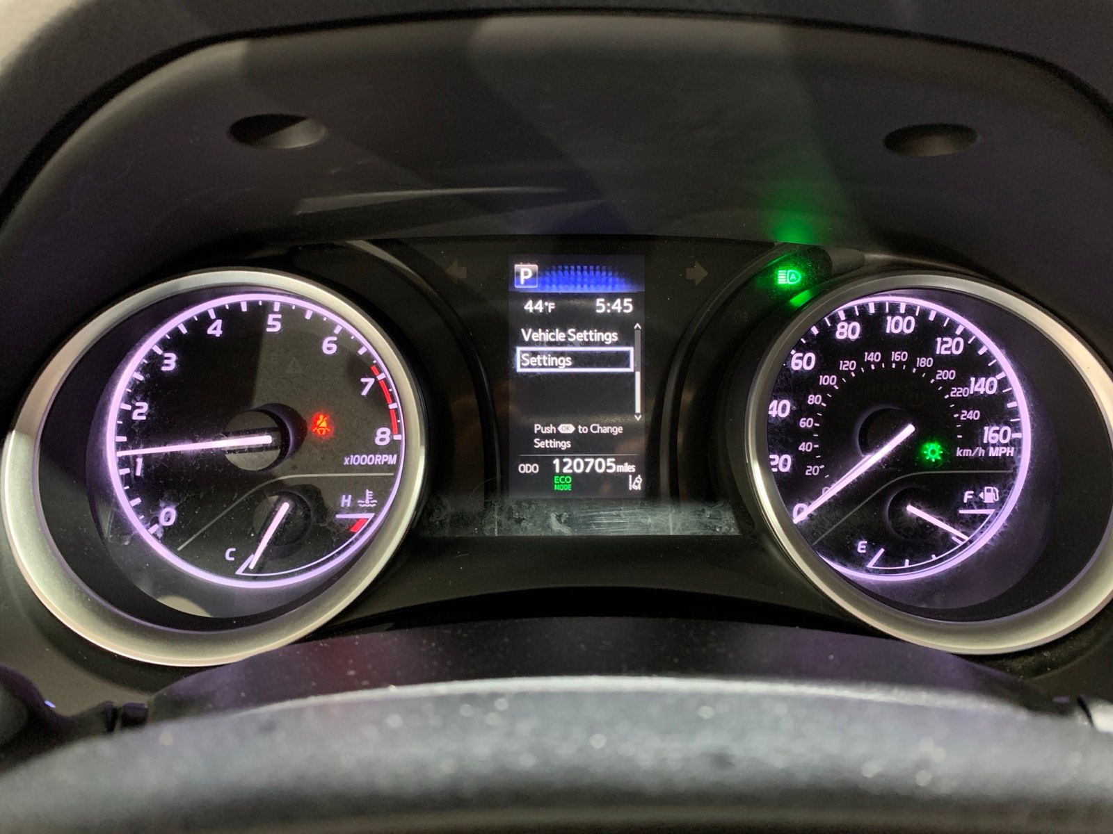 Vehicle image 20 of 27