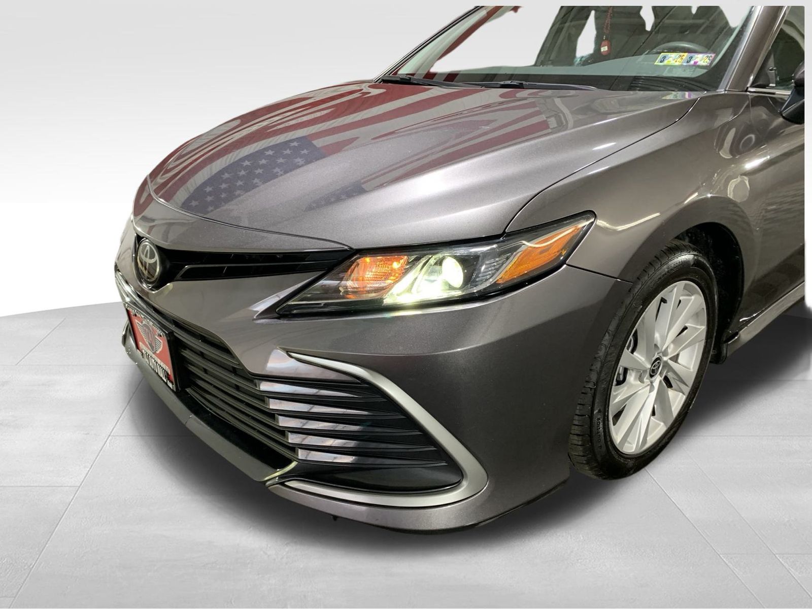 Vehicle image 2 of 27