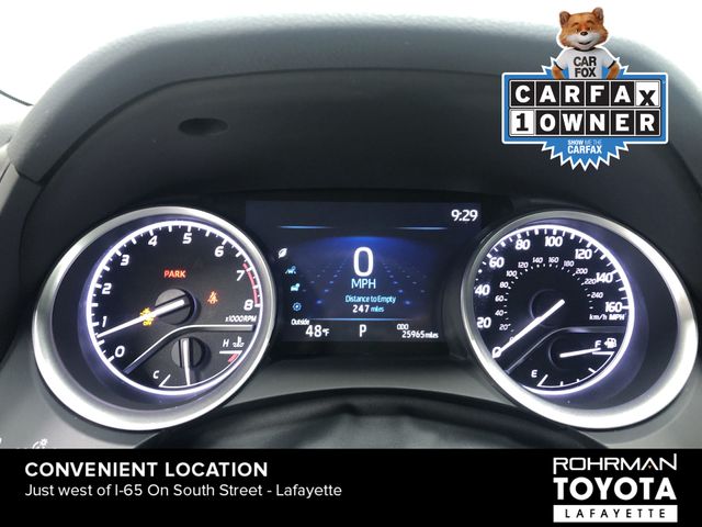 Vehicle image 17 of 30