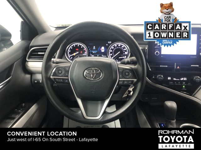 Vehicle image 15 of 30