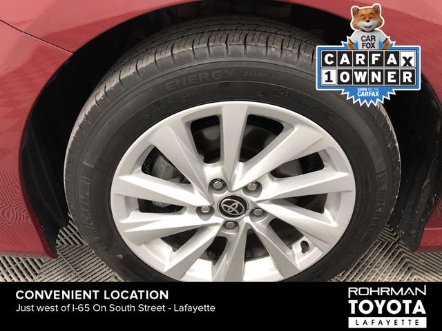Vehicle image 26 of 29