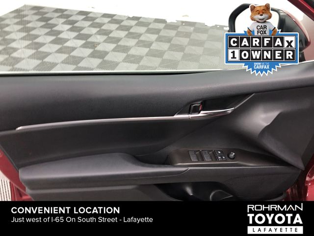 Vehicle image 11 of 29