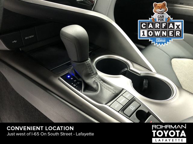 Vehicle image 23 of 29