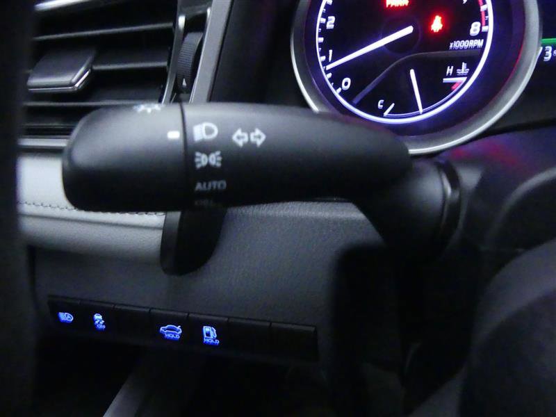 Vehicle image 12 of 29