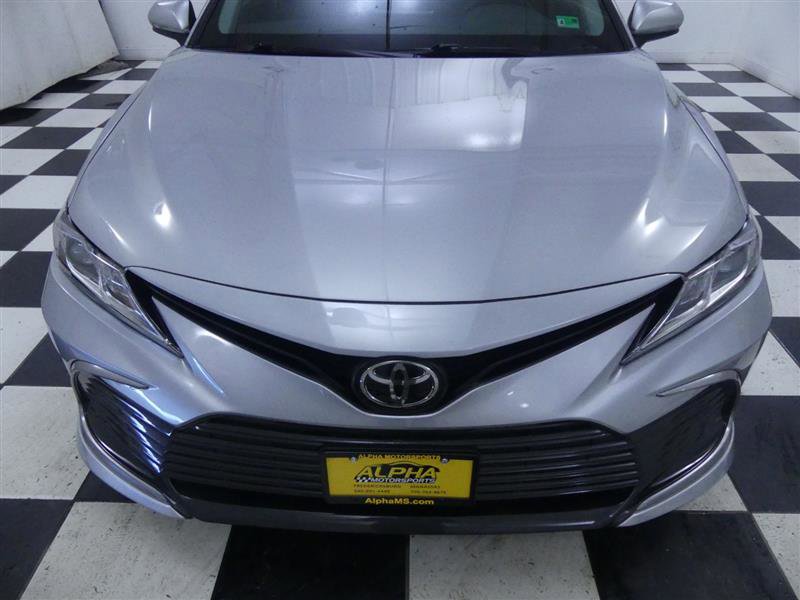 Vehicle image 25 of 29