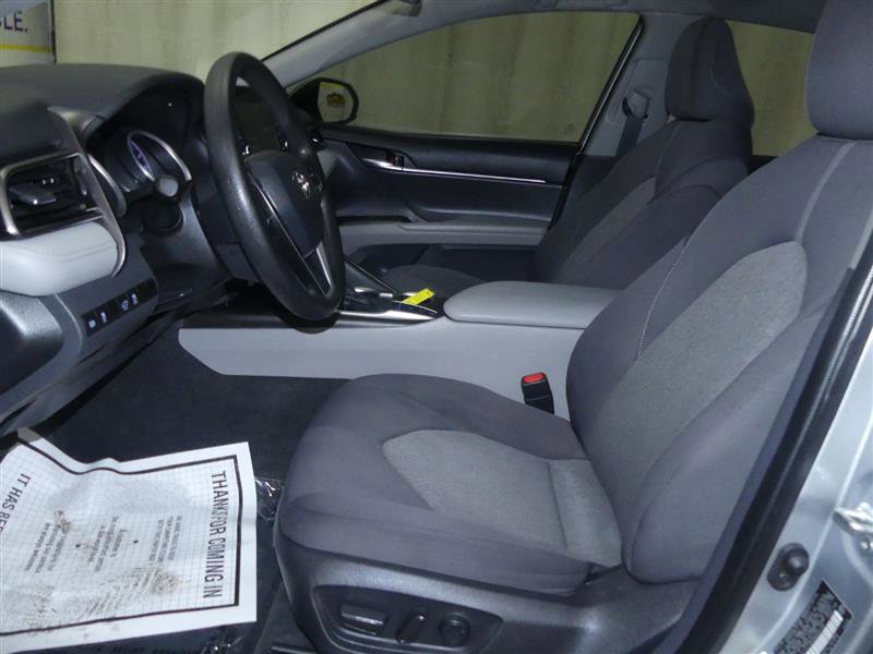 Vehicle image 15 of 29