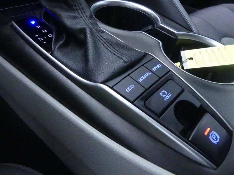 Vehicle image 10 of 29