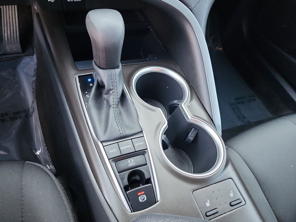 Vehicle image 9 of 30