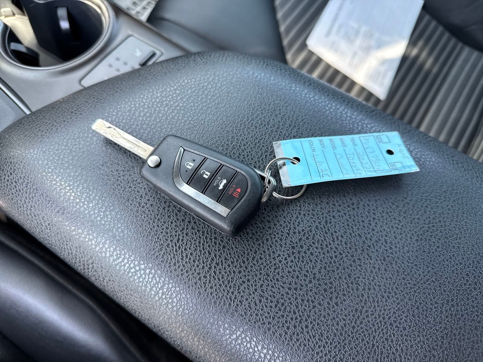 Vehicle image 22 of 39