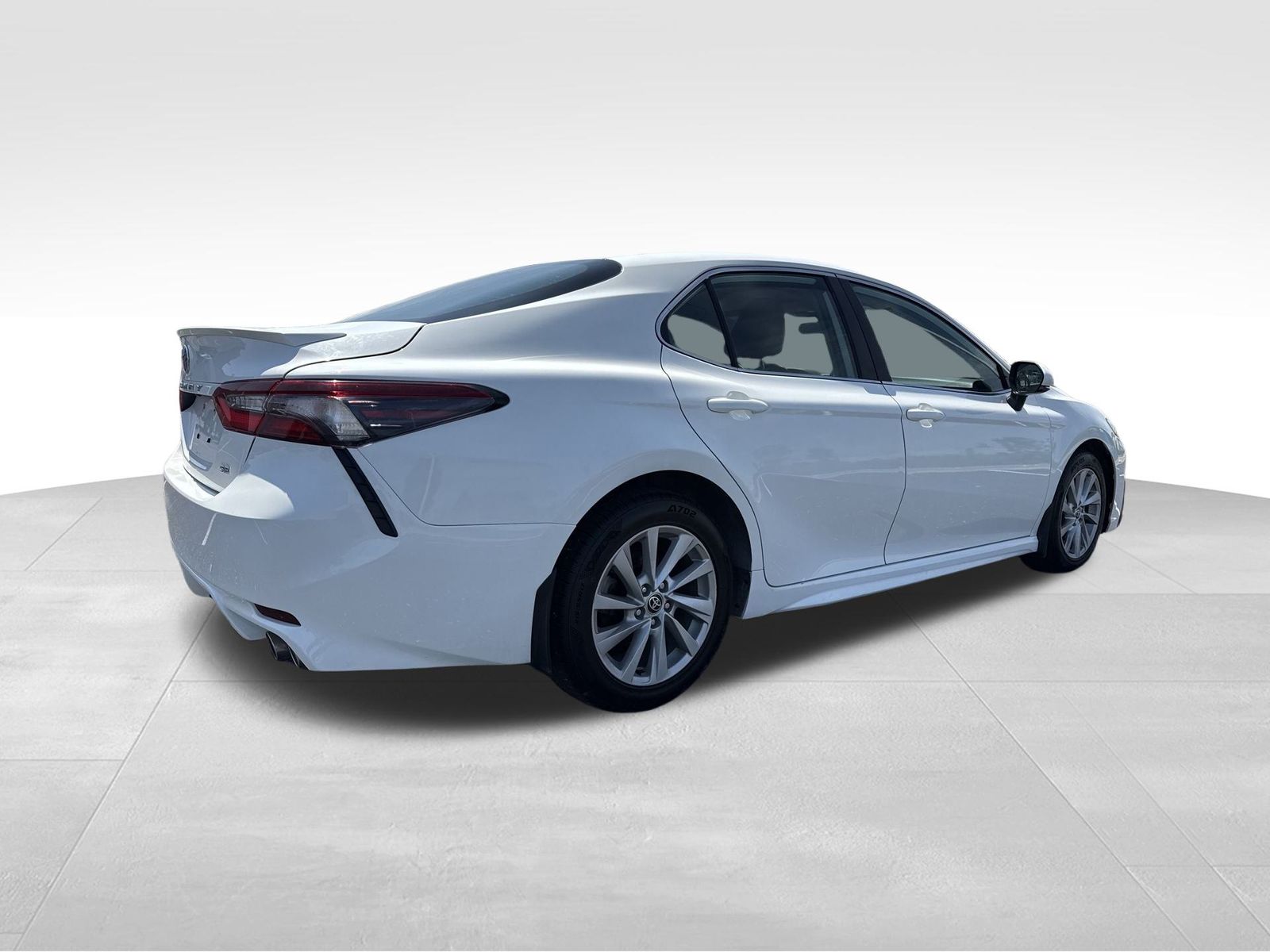 Vehicle image 5 of 39
