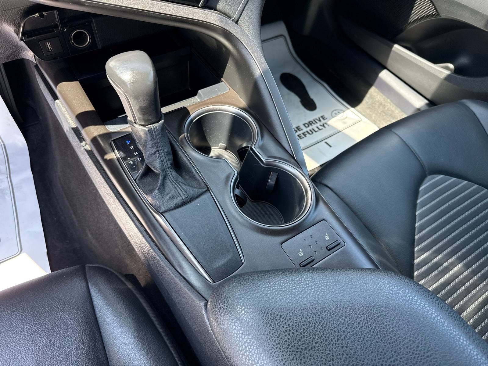 Vehicle image 18 of 39