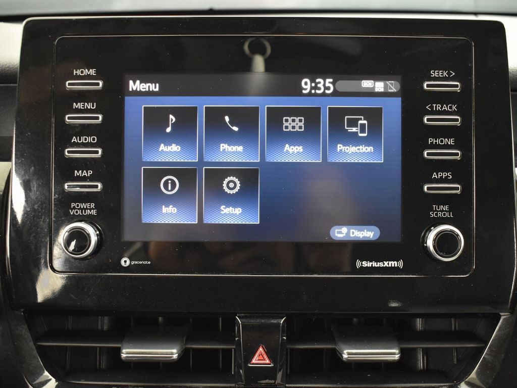 Vehicle image 27 of 45