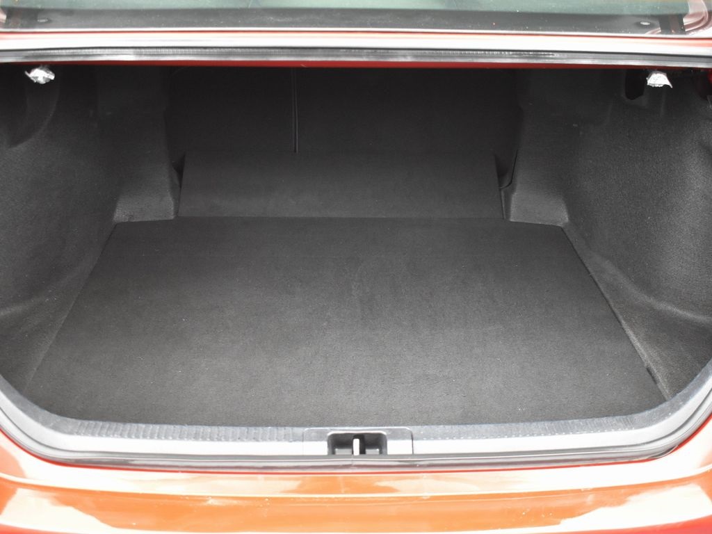 Vehicle image 19 of 45
