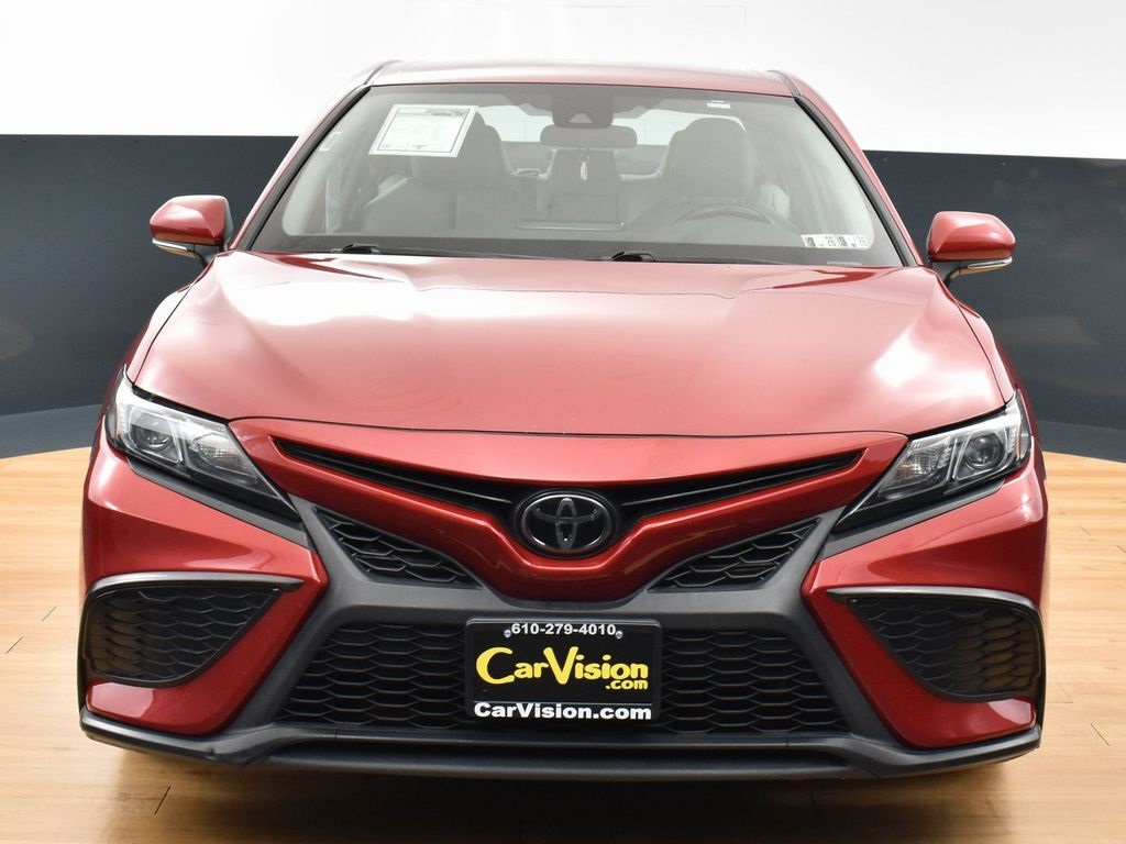 Vehicle image 4 of 45
