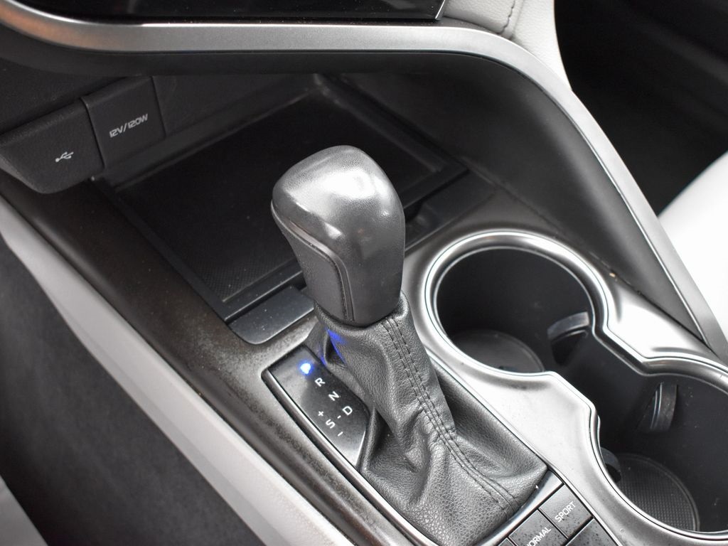 Vehicle image 30 of 45
