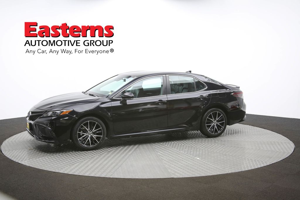 Vehicle image 1 of 61