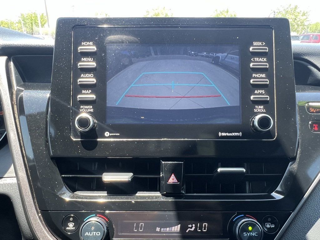 Vehicle image 19 of 26