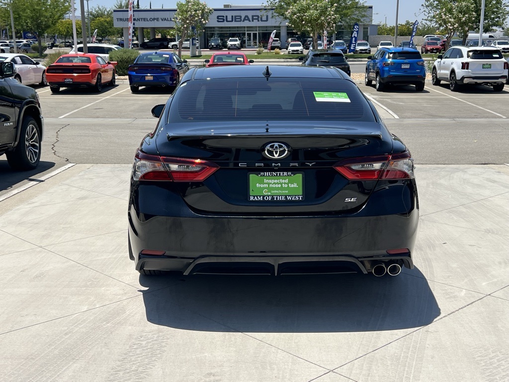 Vehicle image 7 of 26