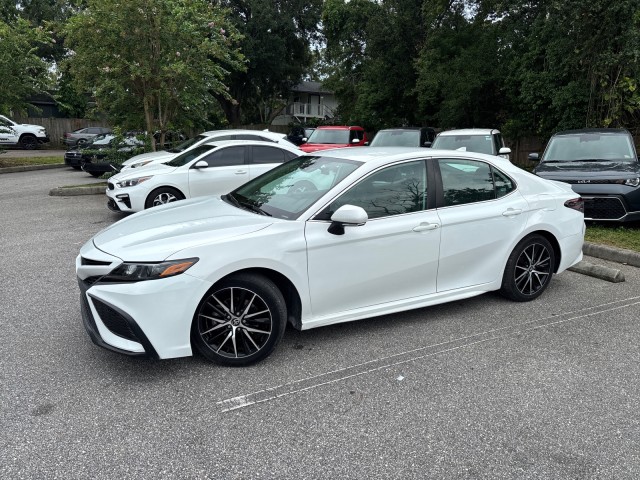 Vehicle image 2 of 19