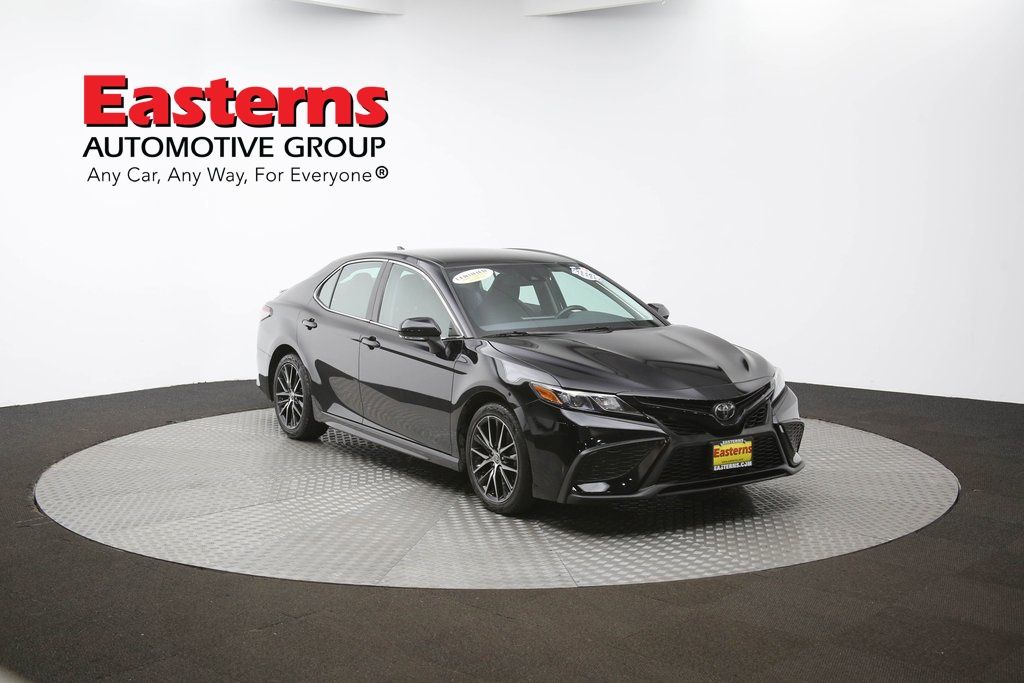 Vehicle image 25 of 61