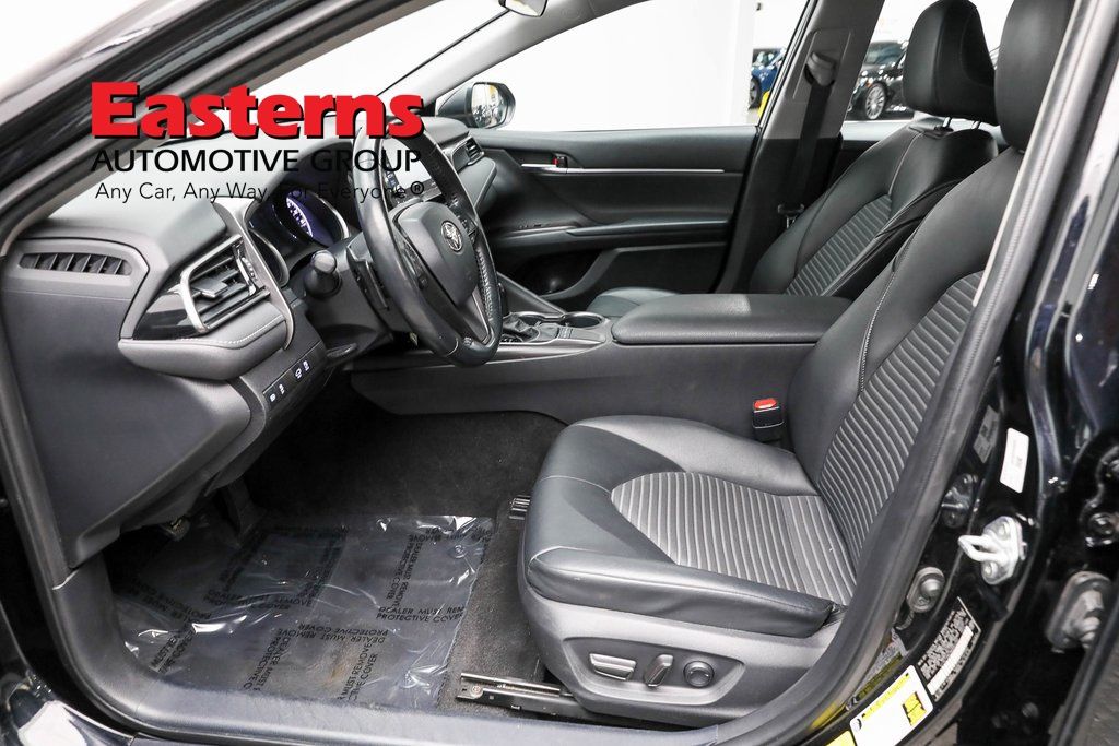 Vehicle image 44 of 61